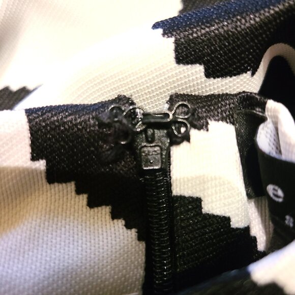 Beulah London Arabella Asymmetrical Big Polka Dot Printed Skirt - Size S - Picture 9 of 12